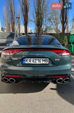 Лифтбек Kia Stinger 2021 в 
