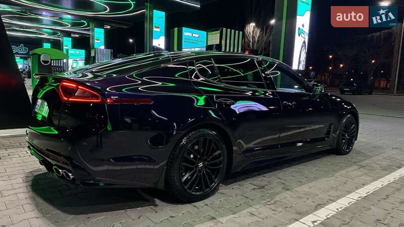 Фастбек Kia Stinger 2017 в Одесі