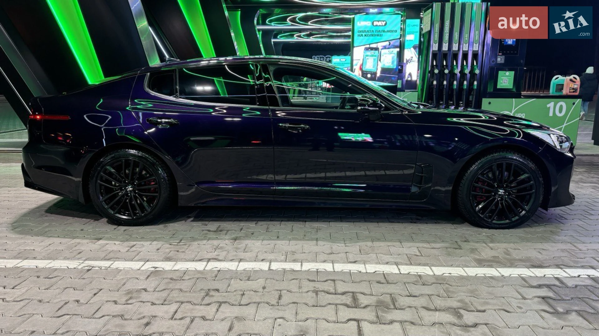 2017 Kia Stinger - мініатюра 14