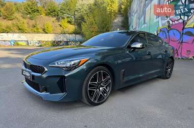 Лифтбек Kia Stinger 2021 в 