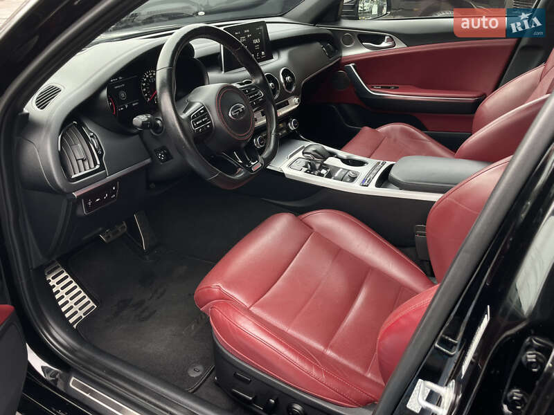 Фастбэк Kia Stinger 2018 в Одессе