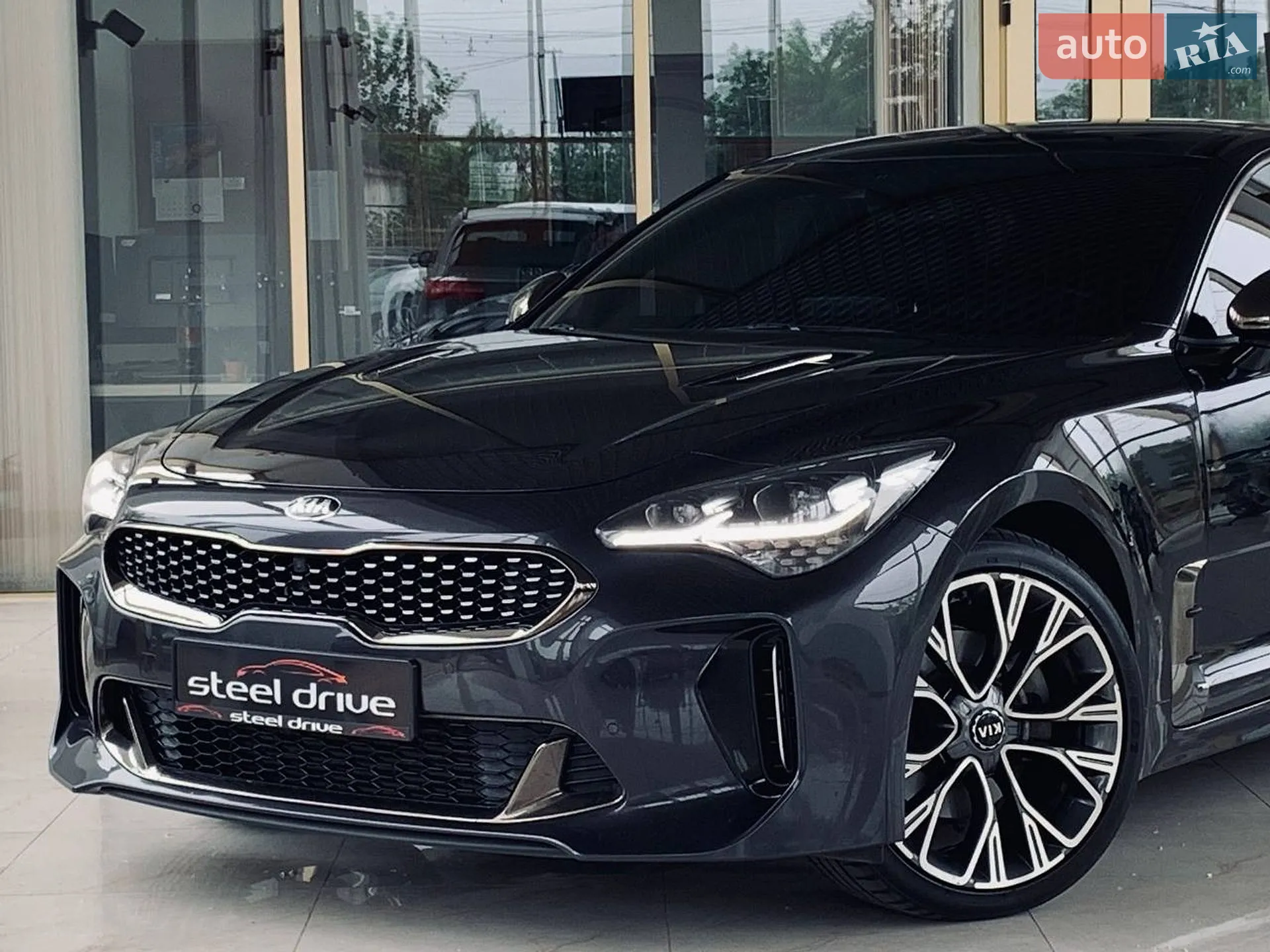 2018 Kia Stinger - мініатюра 5