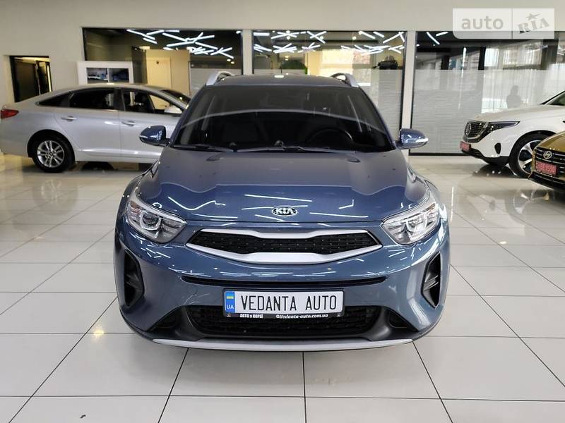 Позашляховик / Кросовер Kia Stonic 2017 в Києві
