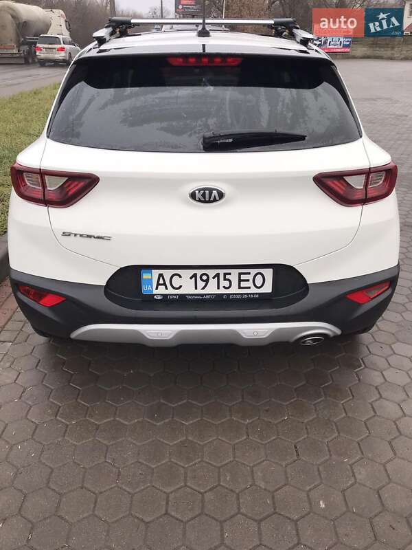 Позашляховик / Кросовер Kia Stonic 2020 в Луцьку фото 6 Позашляховик / Кросовер Kia Stonic 2020 в Луцьку