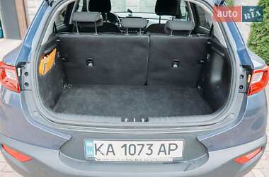 Позашляховик / Кросовер Kia Stonic 2020 в 