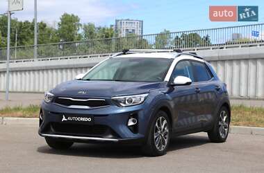Внедорожник / Кроссовер Kia Stonic 2020 в 