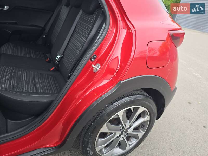 Позашляховик / Кросовер Kia Stonic 2020 в Одесі