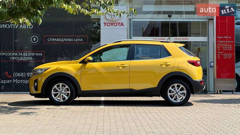 Позашляховик / Кросовер Kia Stonic 2018 в Ужгороді