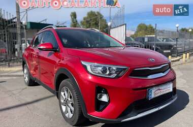 Внедорожник / Кроссовер Kia Stonic 2020 в Николаеве