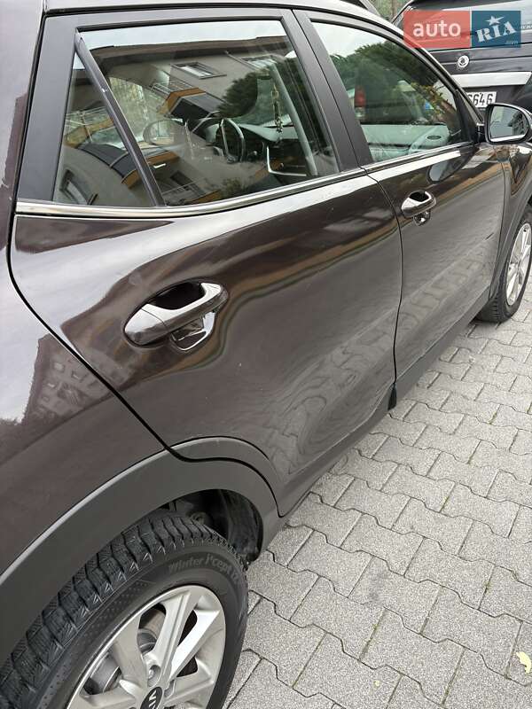 Внедорожник / Кроссовер Kia Stonic 2019 в Киеве