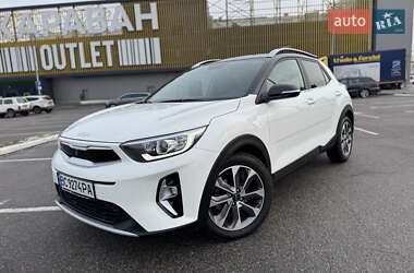 Позашляховик / Кросовер Kia Stonic 2022 в Києві