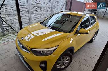 Внедорожник / Кроссовер Kia Stonic 2019 в Запорожье