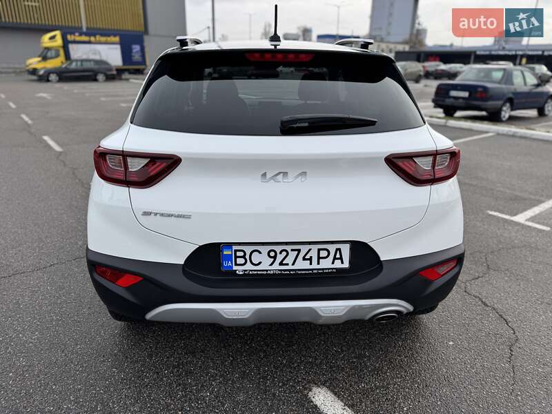Внедорожник / Кроссовер Kia Stonic 2022 в Киеве