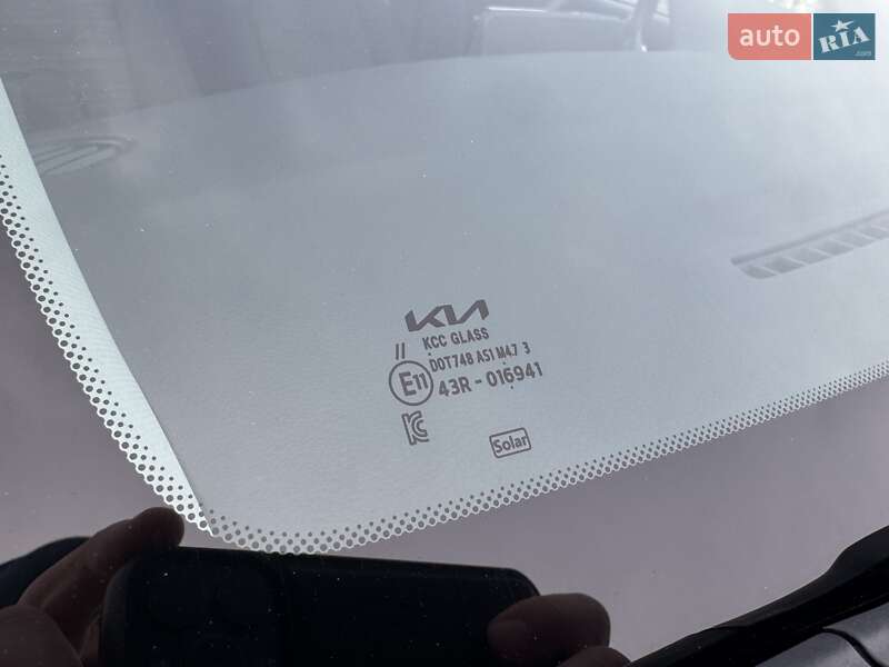 Внедорожник / Кроссовер Kia Stonic 2022 в Киеве