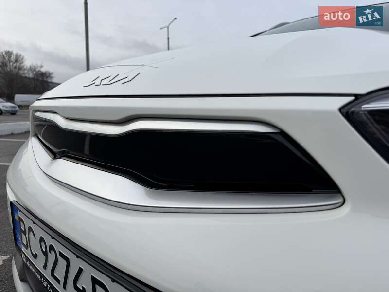 Внедорожник / Кроссовер Kia Stonic 2022 в Киеве