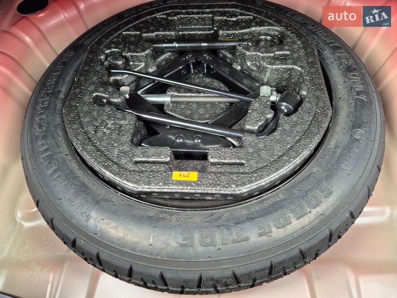 Внедорожник / Кроссовер Kia Stonic 2020 в Запорожье