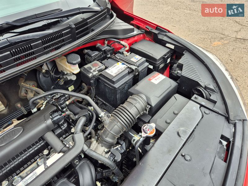 Внедорожник / Кроссовер Kia Stonic 2020 в Запорожье