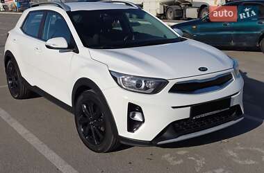Позашляховик / Кросовер Kia Stonic 2018 в Києві