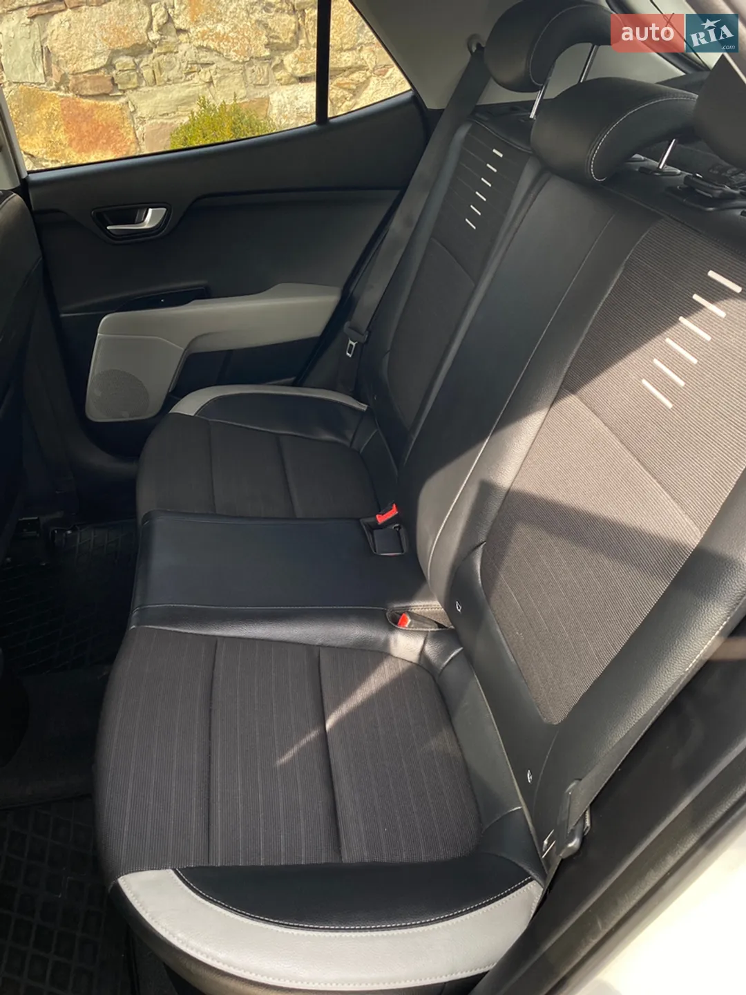 2019 Kia Stonic - мініатюра 65