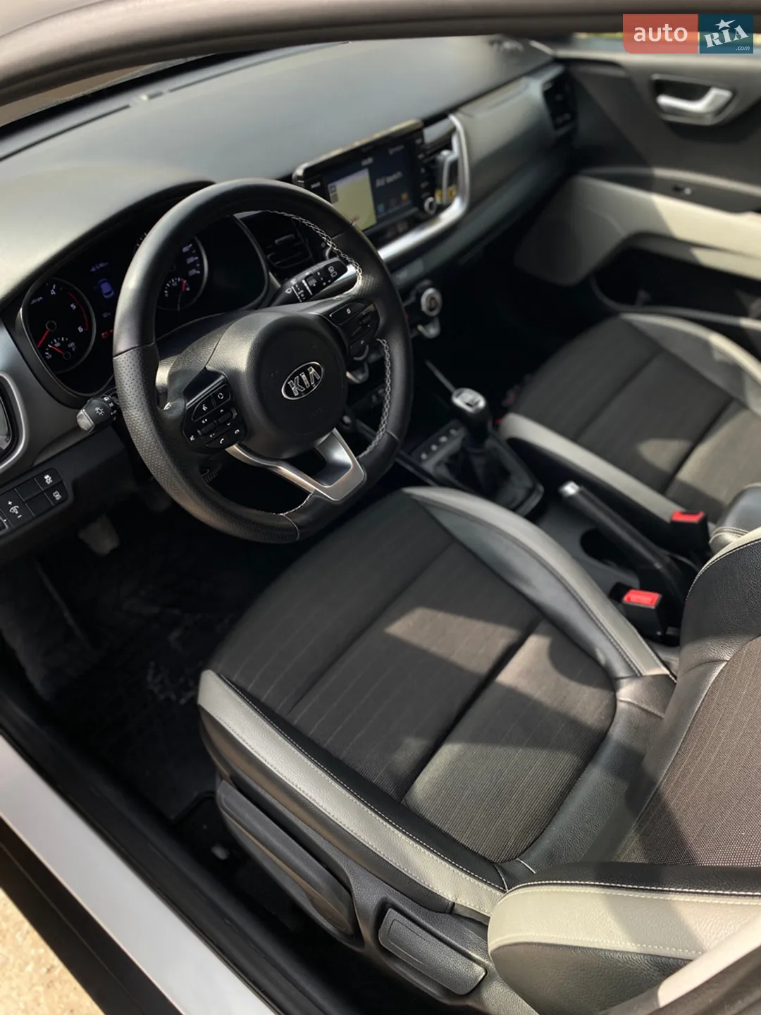 2019 Kia Stonic - мініатюра 106