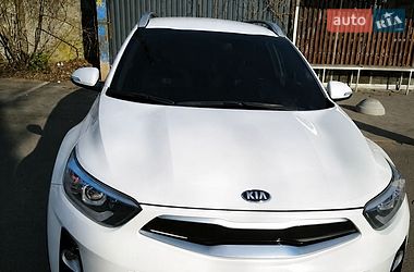 Внедорожник / Кроссовер Kia Stonic 2018 в Виннице