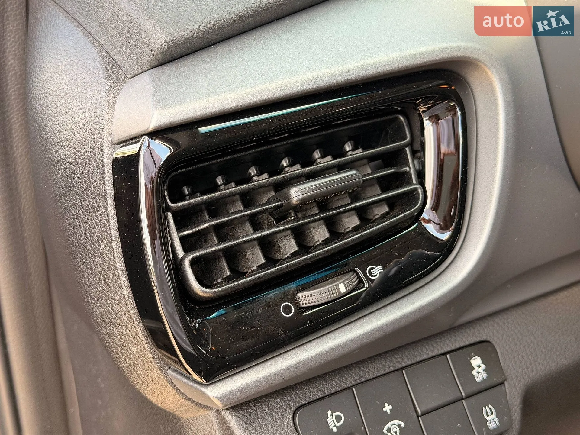 2020 Kia Stonic - мініатюра 48