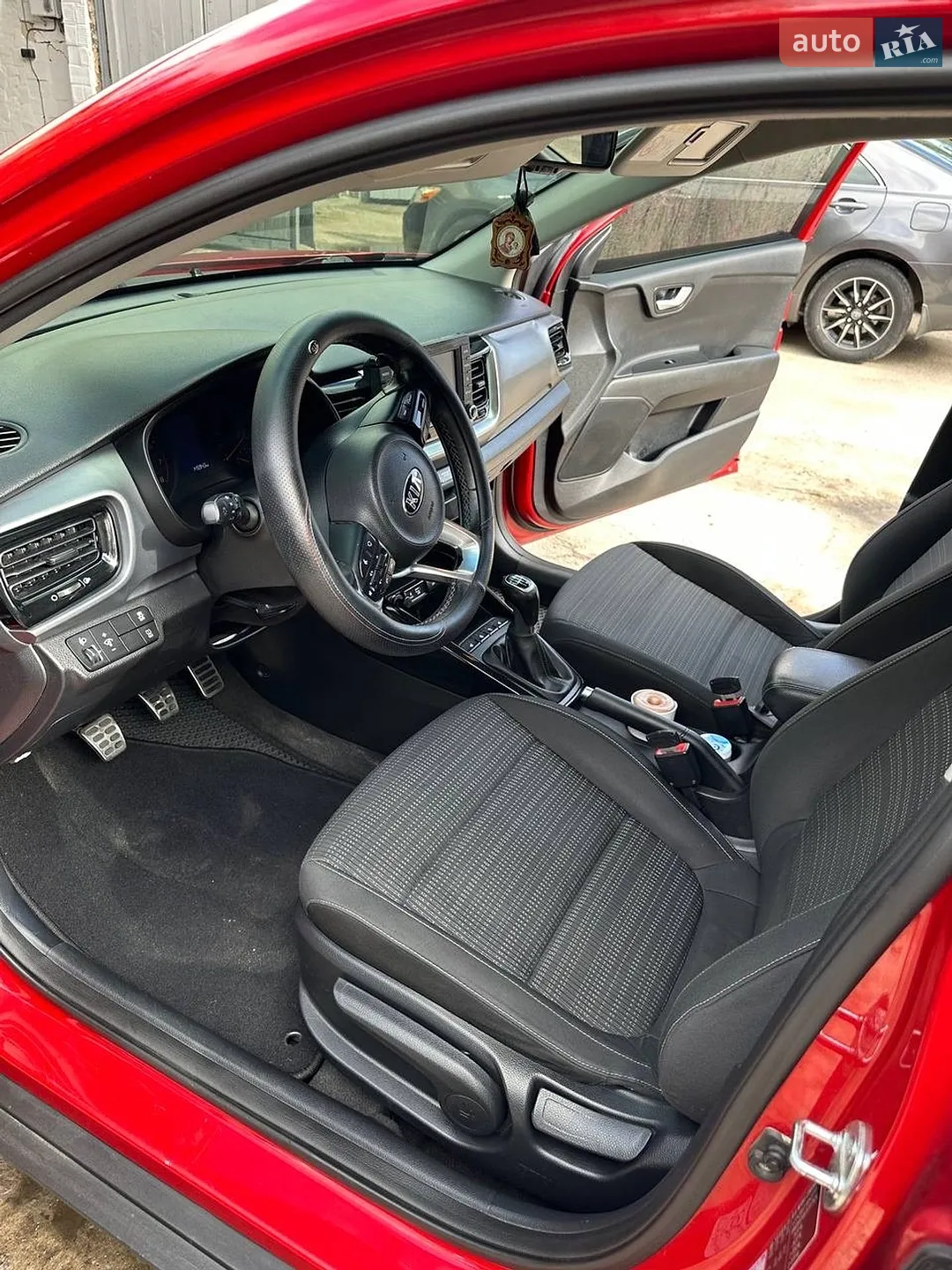 2017 Kia Stonic - мініатюра 13