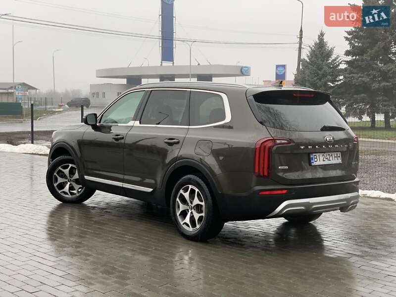 Внедорожник / Кроссовер Kia Telluride 2019 в Гадяче