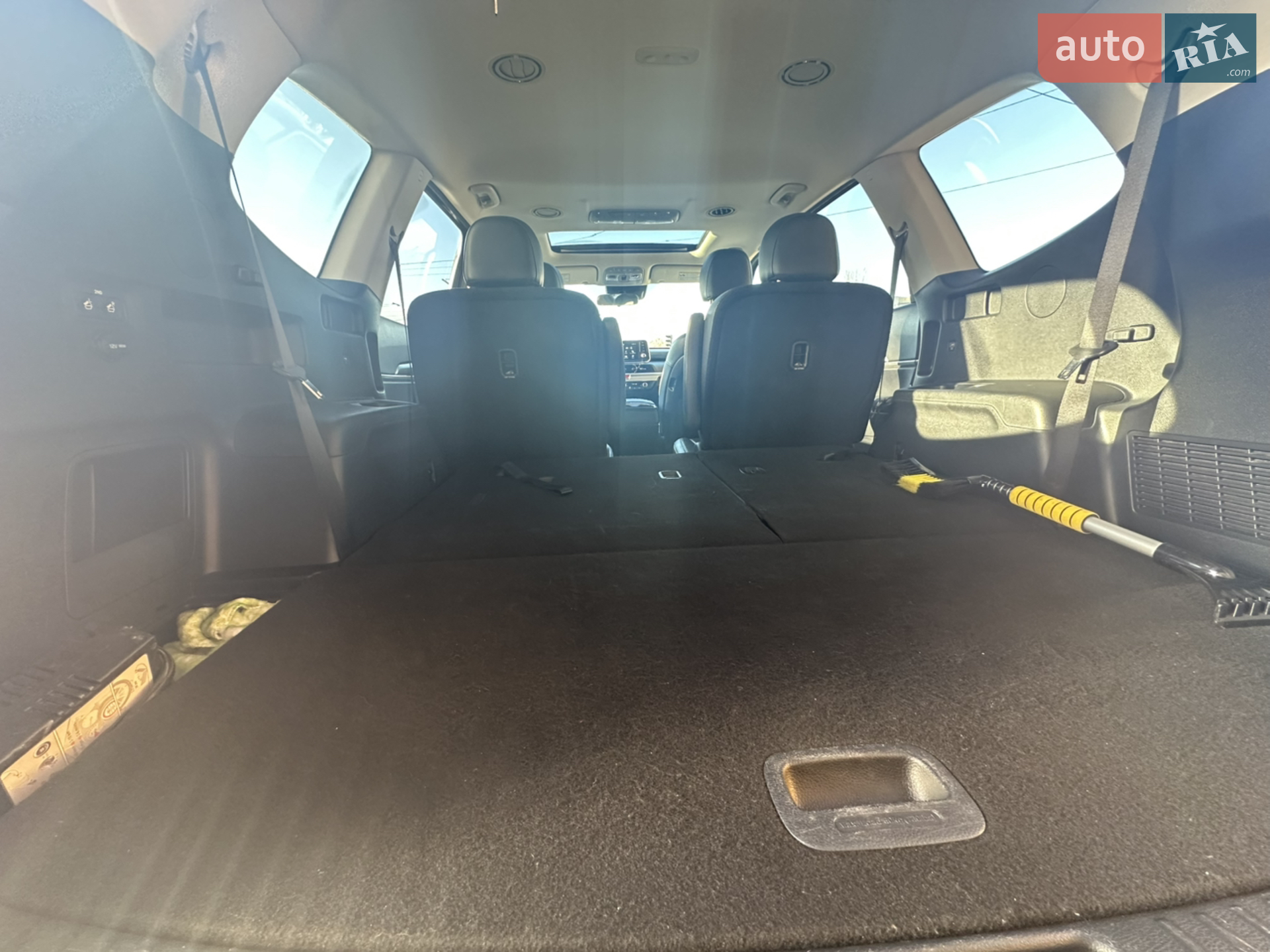 2019 Kia Telluride - мініатюра 23