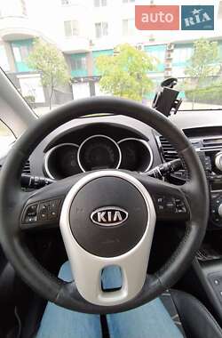 Мікровен Kia Venga 2010 в Києві