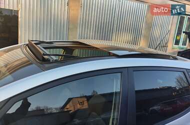 Мікровен Kia Venga 2011 в 