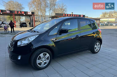 Микровэн Kia Venga 2013 в 