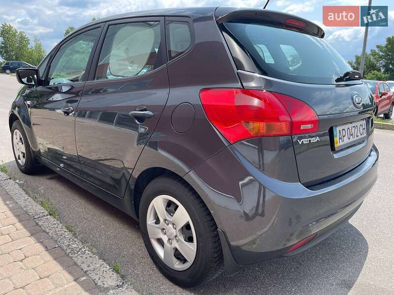 Мікровен Kia Venga 2012 в Києві