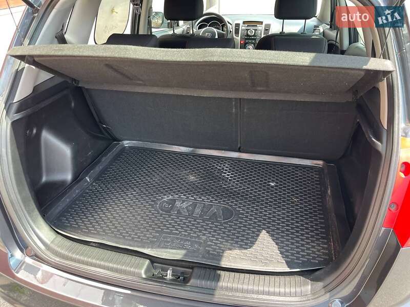 Мікровен Kia Venga 2012 в Києві