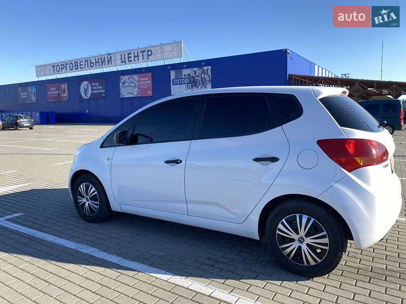 Мікровен Kia Venga 2010 в Нововолинську фото 5 Мікровен Kia Venga 2010 в Нововолинську
