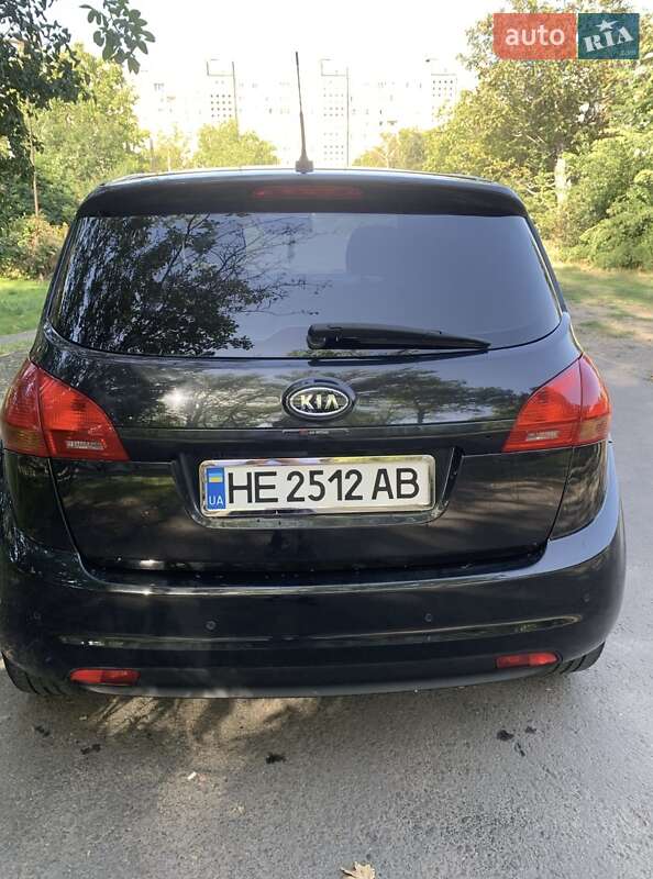 Микровэн Kia Venga 2010 в Николаеве