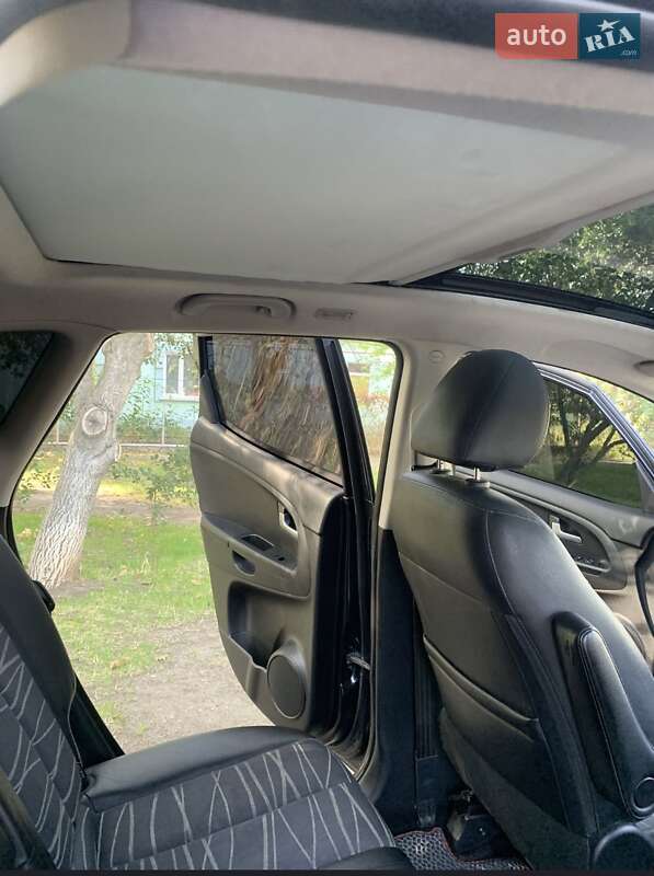 Микровэн Kia Venga 2010 в Николаеве