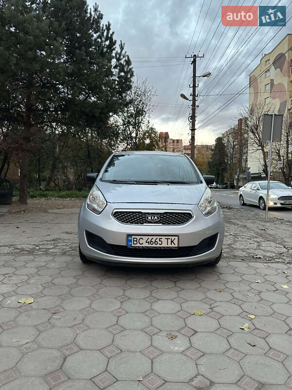 Микровэн Kia Venga 2011 в Львове