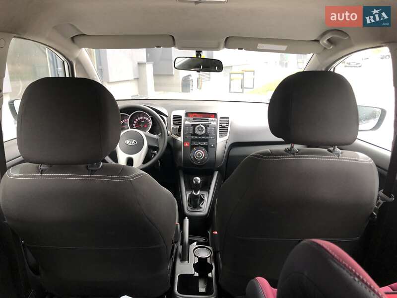 Микровэн Kia Venga 2012 в Львове