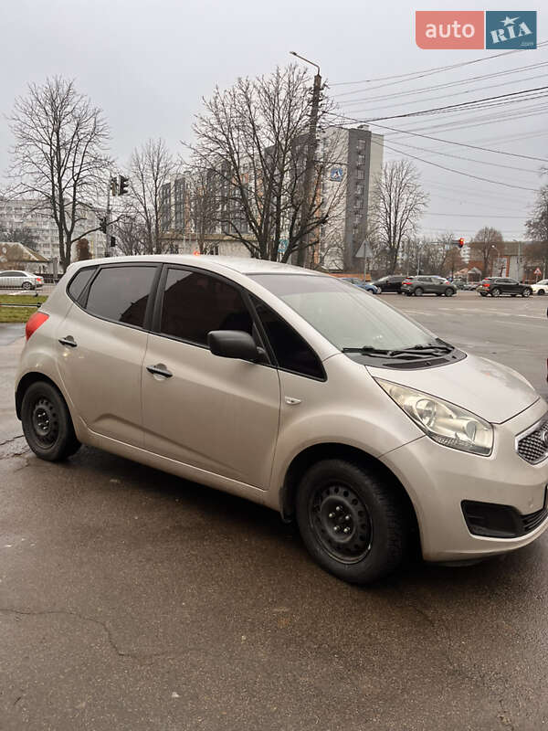 Микровэн Kia Venga 2011 в Борисполе