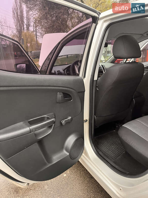 Микровэн Kia Venga 2011 в Борисполе