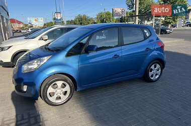 Микровэн Kia Venga 2010 в Киеве