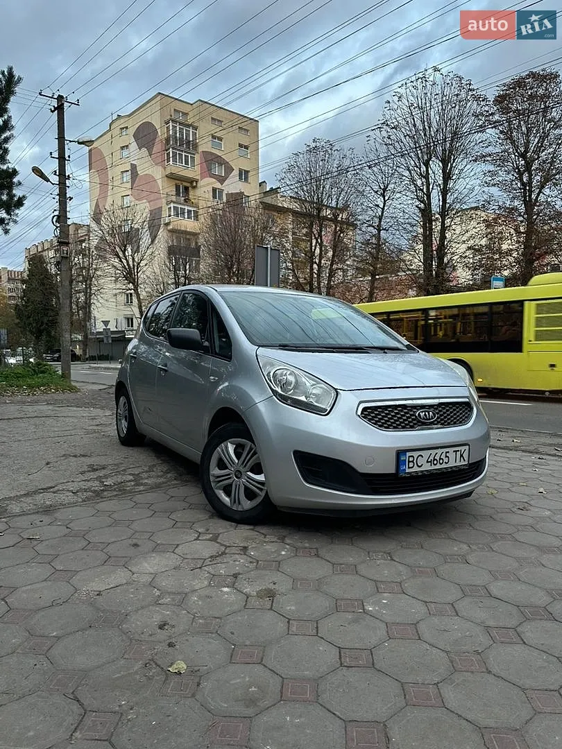 2011 Kia Venga - фото 1