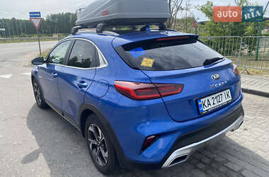 Хэтчбек Kia XCeed 2020 в 