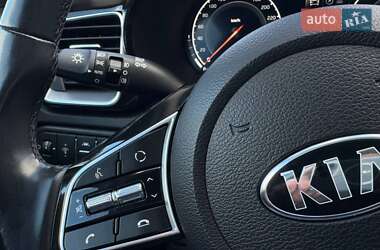 Хэтчбек Kia XCeed 2020 в Киеве