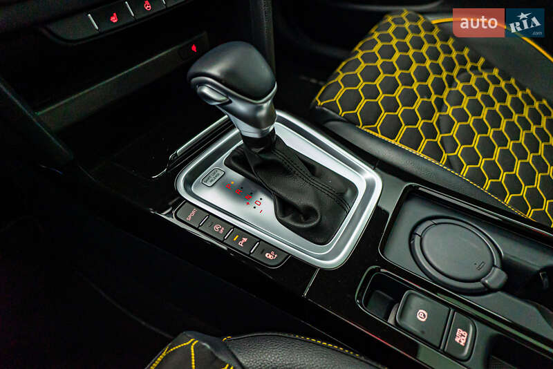 Хэтчбек Kia XCeed 2020 в Киеве