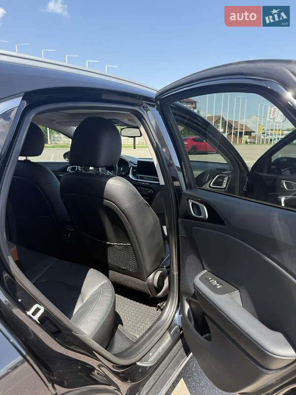 Хетчбек Kia XCeed 2020 в Києві фото 7 Хетчбек Kia XCeed 2020 в Києві