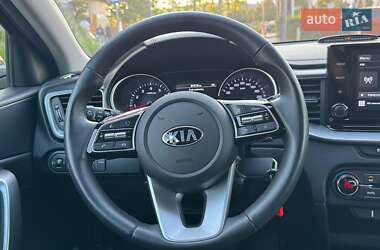 Хэтчбек Kia XCeed 2020 в 