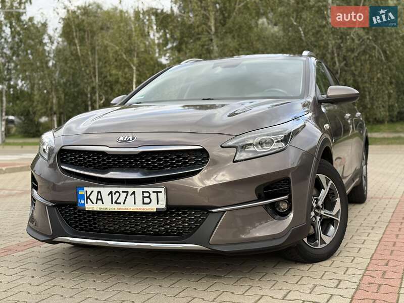 Хэтчбек Kia XCeed 2020 в Киеве
