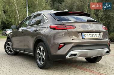 Хэтчбек Kia XCeed 2020 в 